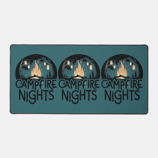 コージーキャンプファイアナイトアウトドア素朴ドアドベンチャー デスクマット (正面)