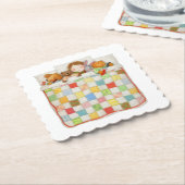 コージーキルトスカロップドスクエア紙コースター ペーパーコースター (アングル)