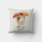 コージーコテージコアクロチェットマッシュルームモノグラム名 クッション (正面)