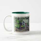 コージーフラワーガーデンコテージ パーソナライズされた ツートーンマグカップ (左)