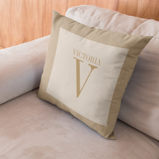 コージーライトベージュリネンとタンモノグラム クッション