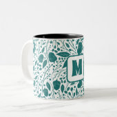 コージーレトログリーンクリスマスモノグラパーソナライズされたム ツートーンマグカップ (正面左)
