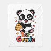 コージー1年生ブランケット | カワイイ&おもしろいファーストグレードGi フリースブランケット (正面)