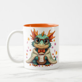 コージー・ビアード・ドラゴン - ブランケットにくるまったドラゴン コーヒー ツートーンマグカップ