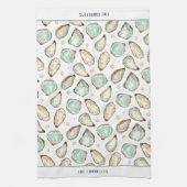 コースタルウォーターカラーオイスター&パールパーソナライズされた キッチンタオル (縦)