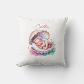 コースタルガールズベビーシャワーパーソナライズされた クッション (正面)