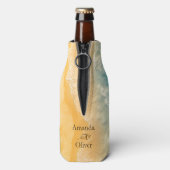 コースタルチックゴールデンサンドターコイズウォーター結婚ズ ボトルクーラー (ボトル裏面)