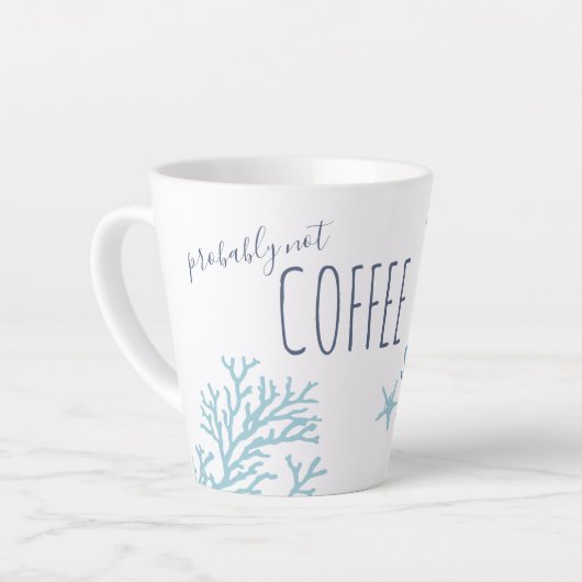 コースタルブルーシーサンゴとタコの水彩画 カフェラテマグ (左アングル)