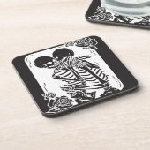 コースターに抱き込むスケルトンカップル コースター (左側)