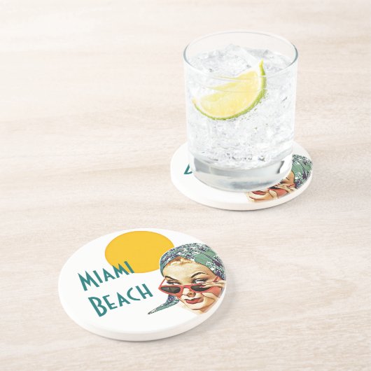 コースターの~のヴィンテージの世紀半ばのスタイルの赤のサングラス コースター (側面)