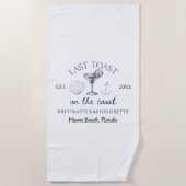 コーストでのラストトースト ビーチ バチェロレッテ パーティー ビーチタオル (正面)
