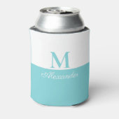 コーストブルーモダンティール（緑がかった色）ホワイトモノグラム 缶クーラー (缶裏面)