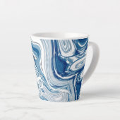 コースト航海のビーチ波水色の青い渦巻き カフェラテマグ (右アングル)