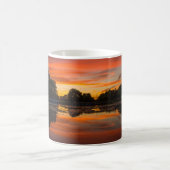 コーズウェイ・サンセット、ゴマンチェスター(I) コーヒーマグカップ (中央)