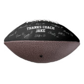 コーチ感謝していーすべてのプレイヤーがb&w写真に署名した名前 アメリカンフットボール (回転270)