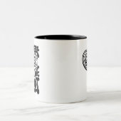 コートで輝く ツートーンマグカップ (中央)