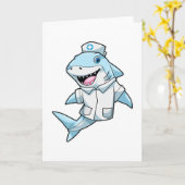 コートを着た看護師のサメ カード (黄色い花)