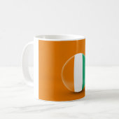 コートジボワール国旗のマグ コーヒーマグカップ (正面左)