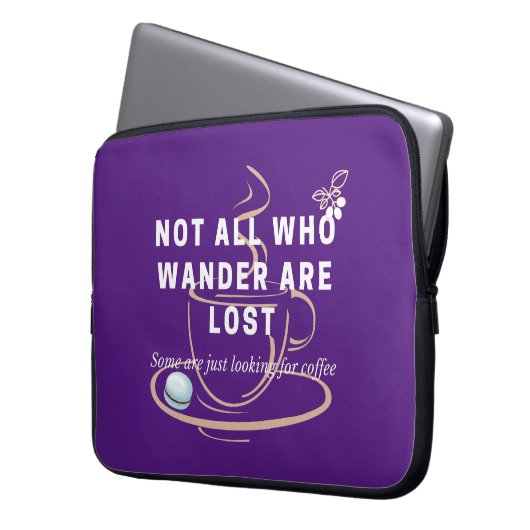 コーヒおもしろいー引用文ジェルマウスパッドを探す ラップトップスリーブ (正面左)