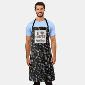 コーヒパーソナライズされたーラバーキッチンエプロン豆 エプロン (着用した状態)