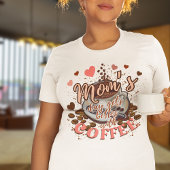コーヒーおもしろいでかわいいピンクのお母さんの日が良くなる トライブレンドTシャツ