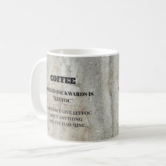 コーヒーおもしろいのスペルは逆Eeffocである コーヒーマグカップ (正面左)