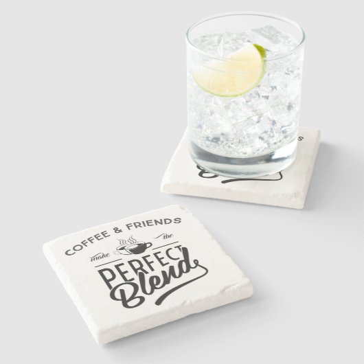 コーヒーおよび友人は完全なブレンドを作ります ストーンコースター (横)