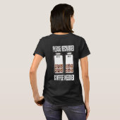 コーヒーが必要な女性ブラック Tシャツ (裏面フル)