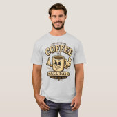 コーヒーで一日中走り回る!面白いコーヒーTシャツ Tシャツ (正面フル)