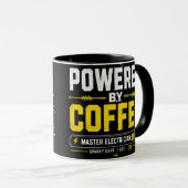 コーヒーで動く 電気工事士 ペルソナライズド コーヒー マグカップ (正面右)
