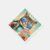 コーヒーで特大サングラスをかけている猫 スタンダードカクテルナプキン (角)