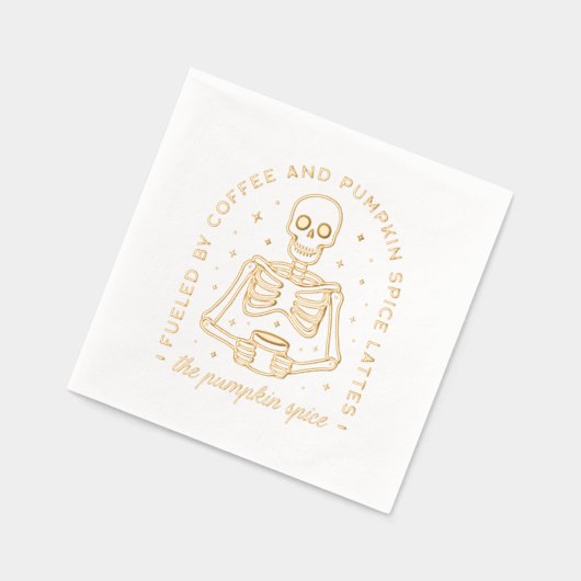 コーヒーとカボチャのスパイスラテで燃料を供給する 箔ナプキン (左)
