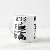 コーヒーとカメラがあればいい おもしろ写真家デザイン コーヒーマグカップ (正面左)