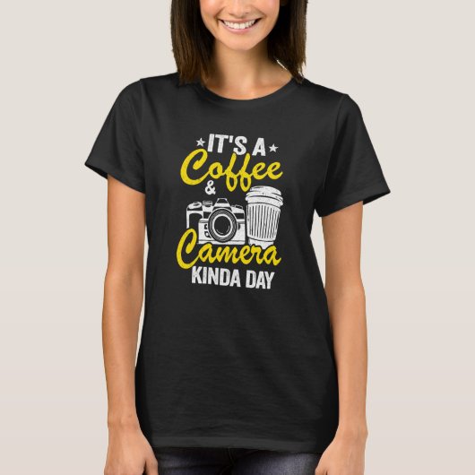 コーヒーとカメラがあれば最高な日 写真 Tシャツ (正面)