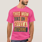 コーヒーとス走ケッチの絵のママ Tシャツ (正面)