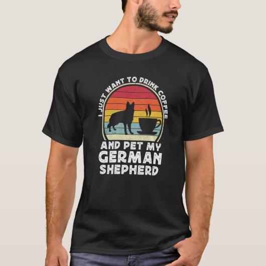 コーヒーとドイツの羊飼い犬レトロGSPパパママ Tシャツ (正面)