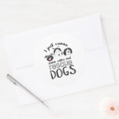 コーヒーと救助犬を飲みたいおもしろい ラウンドシール (封筒)