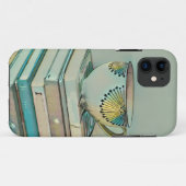 コーヒーと本の愛好家の贈り物 Case-Mate iPhoneケース (裏面(横))