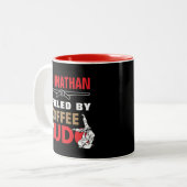 コーヒーと柔道に支えられて 面白いデザイン ツートーンマグカップ (正面左)