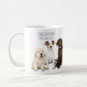 コーヒーと犬が必要 コーヒーマグカップ