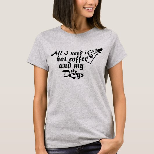 コーヒーと犬好きのTシャツ - 笑える犬好きママの服 Tシャツ (正面)