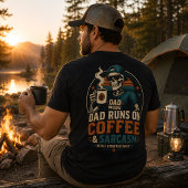 コーヒーと皮肉で動くパパ 楽しい父の日 Tシャツ