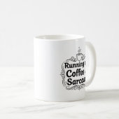 コーヒーと皮肉で走るマグカップ - 楽しい コーヒーマグカップ (正面右)