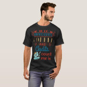 コーヒーと監査が可愛い 税務監査士のための税務シーズン Tシャツ (正面フル)