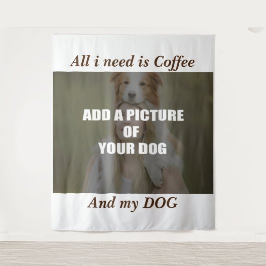 コーヒーと私の犬のスローピロー タペストリー (正面)