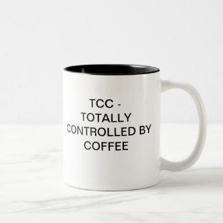 コーヒーによって全く制御されて ツートーンマグカップ