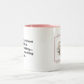 コーヒーのない朝はのように…あります ツートーンマグカップ (中央)