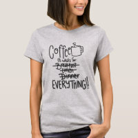 コーヒーは可愛いステンシルTシャツ