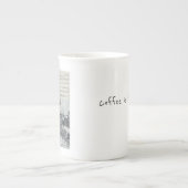 コーヒーは醸造マグ ボーンチャイナマグカップ (正面)