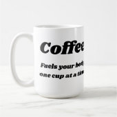 コーヒーは1個のコップが一度に襲うあなたの体に燃料を供給します コーヒーマグカップ (左)